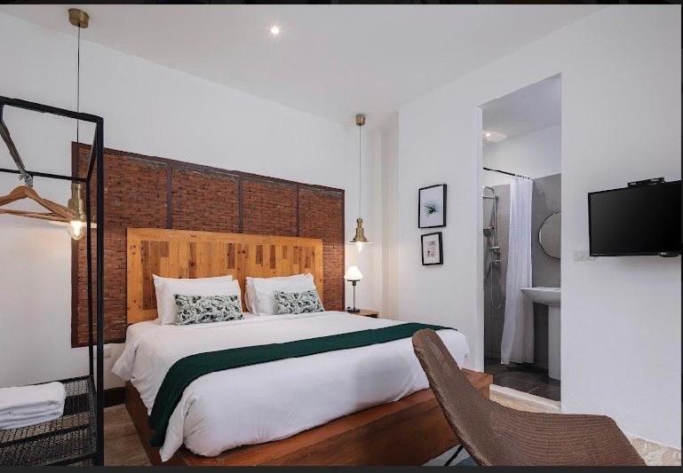 Baan Khao Hua Jook Hotel Csaveng-part Kültér fotó